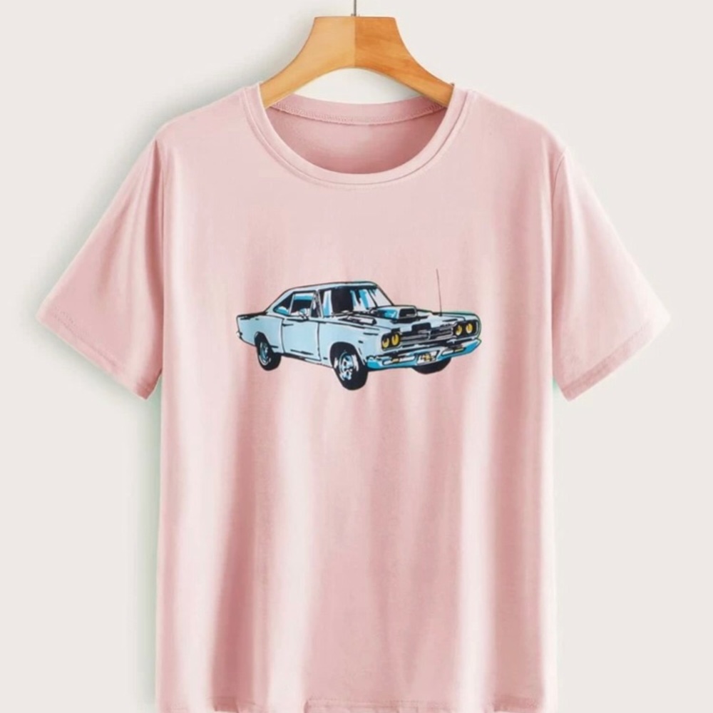 Pink graphic design shirt